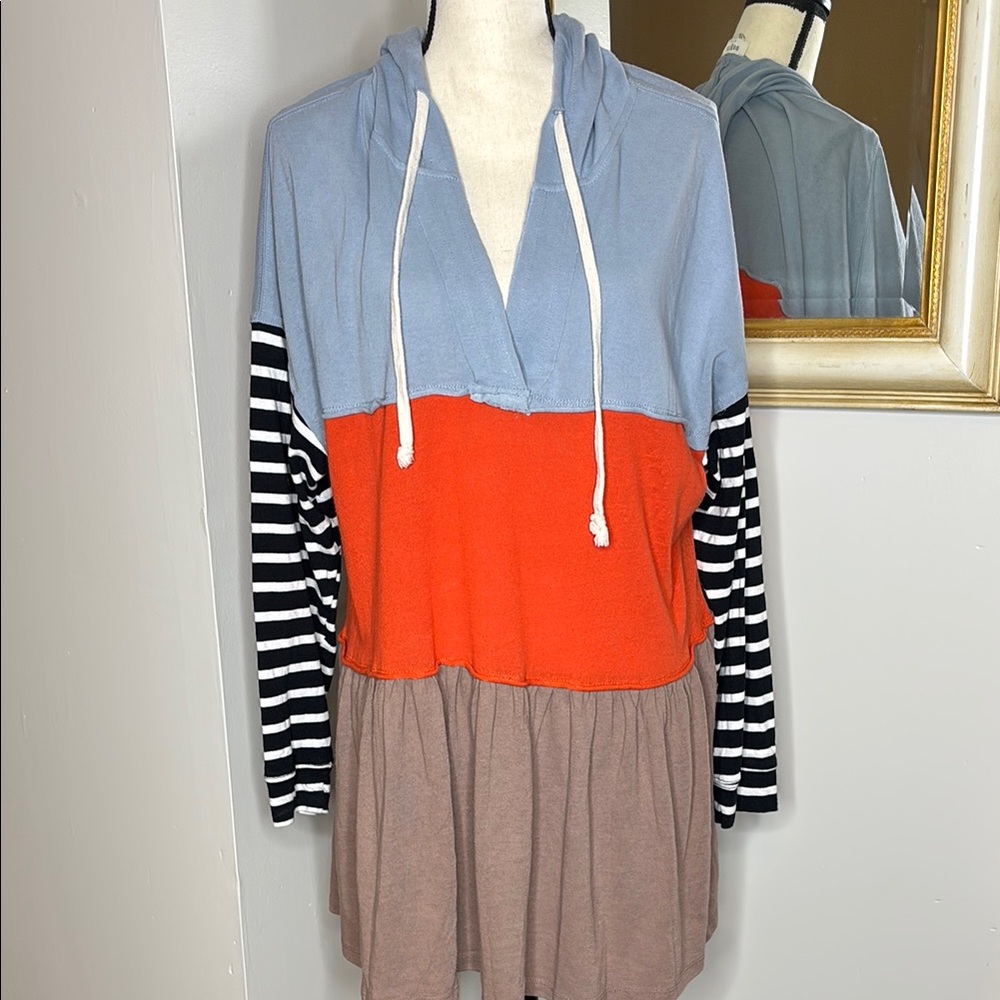 Umgee Blue and Red Colorblock Tunic